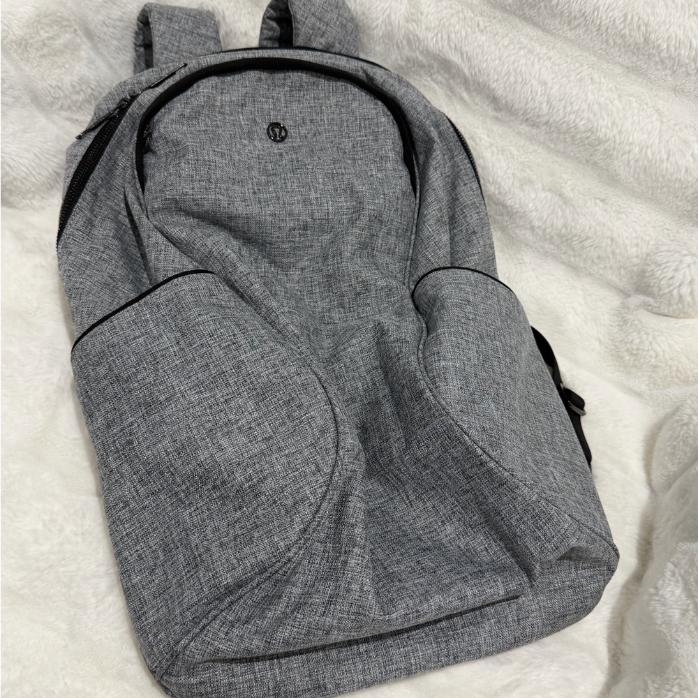 Lululemon | Out of Range 20L | Heathered Black Backpack | Like New - Picture 9 of 9